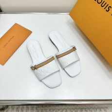 Louis Vuitton Slippers